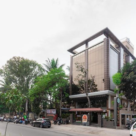 Lemon Wood Suites Pune Eksteriør bilde